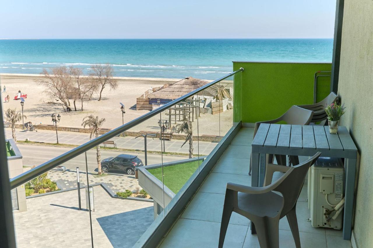 Glamour Red apartment 22 in Alezzi Spa Pool resort Mamaia Esterno foto