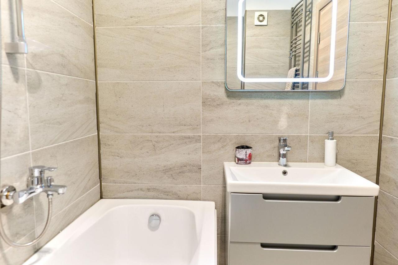 Glamour Red apartment 22 in Alezzi Spa Pool resort Mamaia Esterno foto