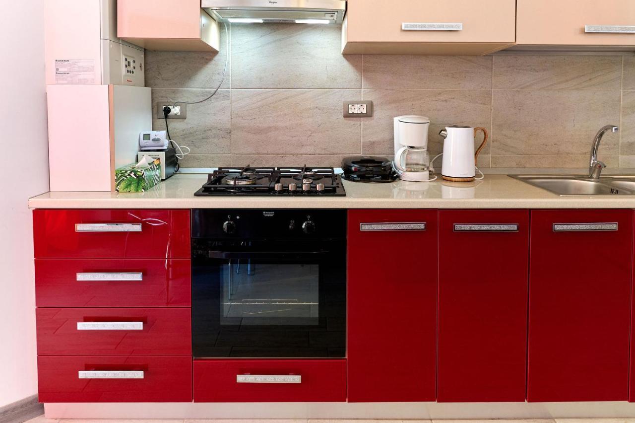 Glamour Red apartment 22 in Alezzi Spa Pool resort Mamaia Esterno foto