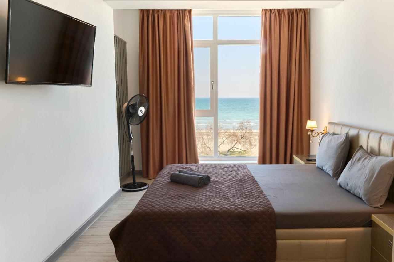 Glamour Red apartment 22 in Alezzi Spa Pool resort Mamaia Esterno foto